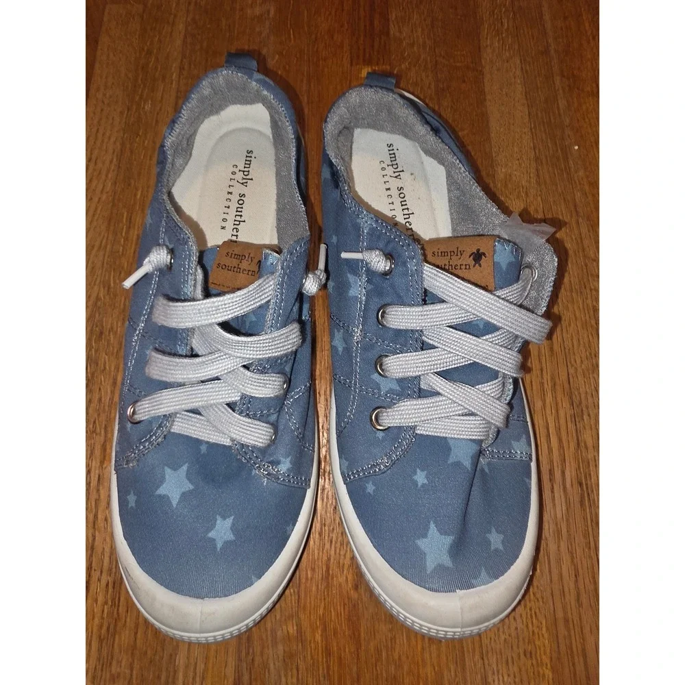 Simply Southern Blue Star Print Slip On Sneakers Casual Low Top Shoes Size 8
